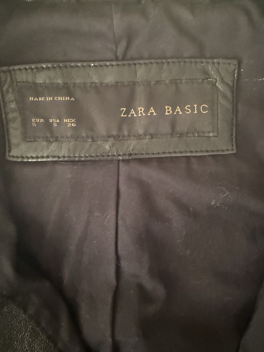 Яке от естествена кожа на Zara