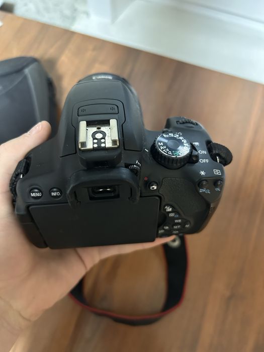 Canon EOS650D EFS 18-55