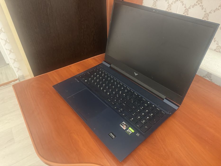 Ноутбук victys hp 16