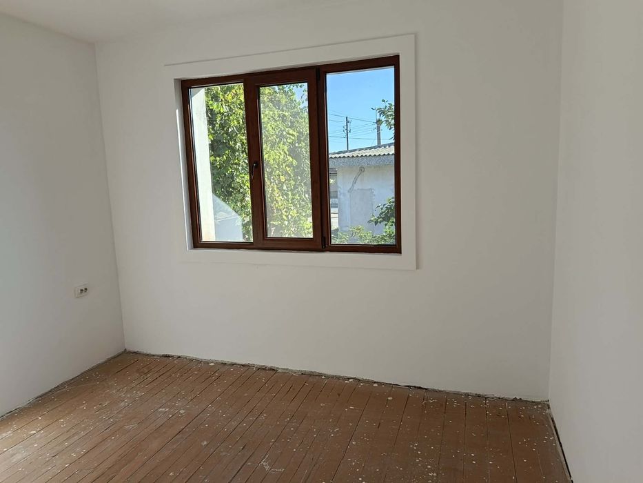 Продавам Къща във село Чоба