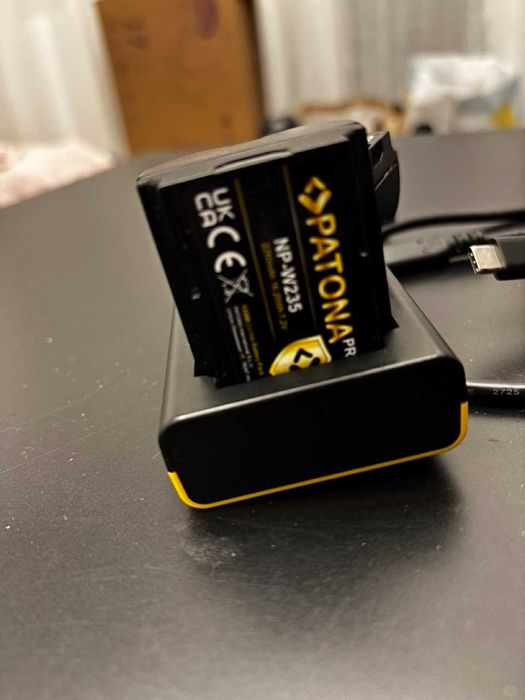 Incarcator Patona pentru FujiFilm X-T4 (4 baterii incluse)