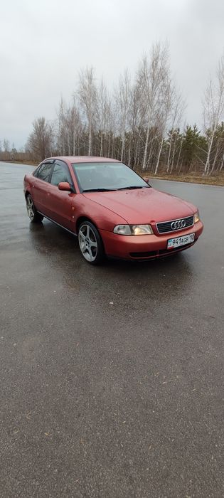 Ауди А4 2.6 автомат