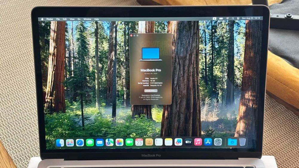 Apple MacBook Pro 13" M1, 16GB RAM / 256GB SSD, в отлично състояние