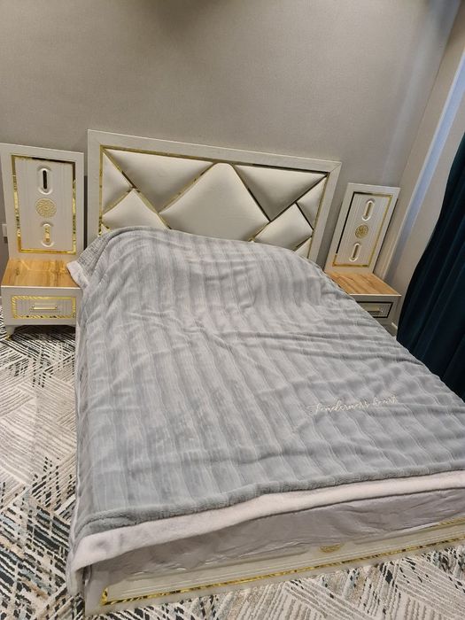 Спальный родительский мебель+Матрас имеется