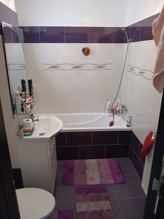 Apartament de vânzare – 2 camere decomandat, etaj 1, Ianca, județul Brăila.