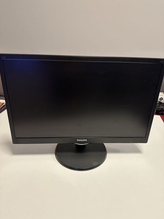 Монитор Philips