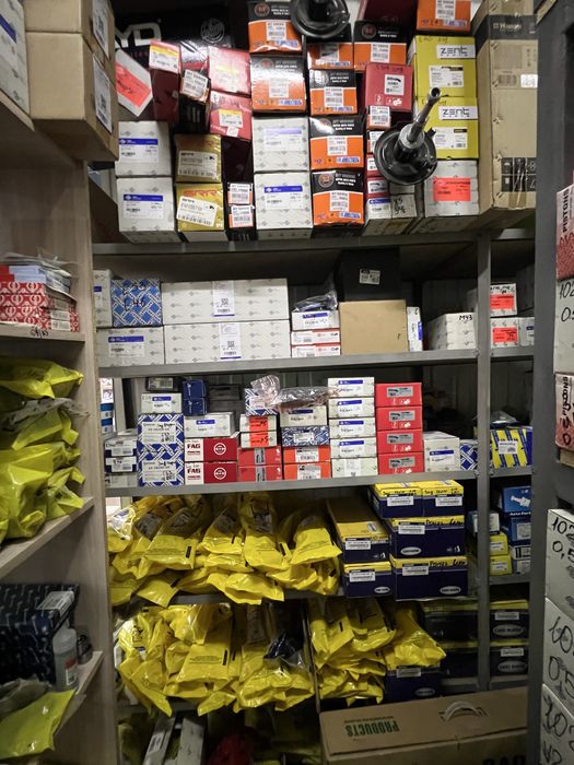 Mercedes-bens, BMW запчасть