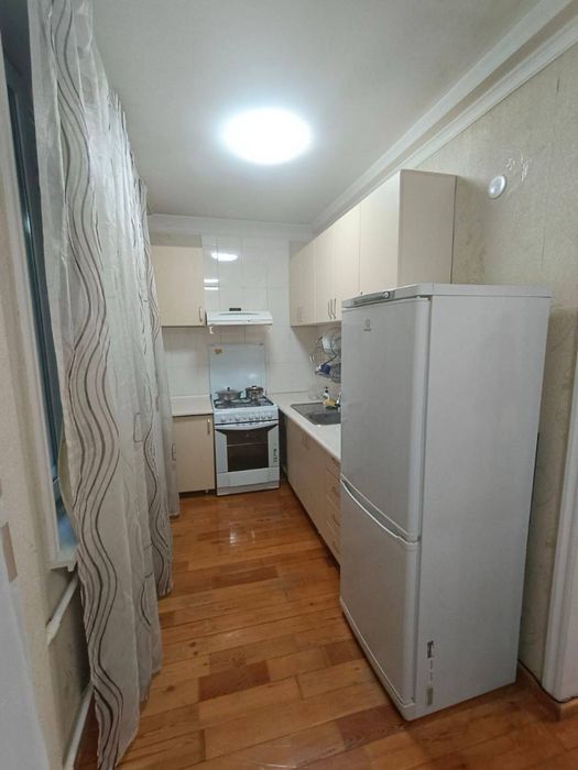 Продается 2 комнатная квартира с баклном 2на6 Чиланзар 5 Метро Новза