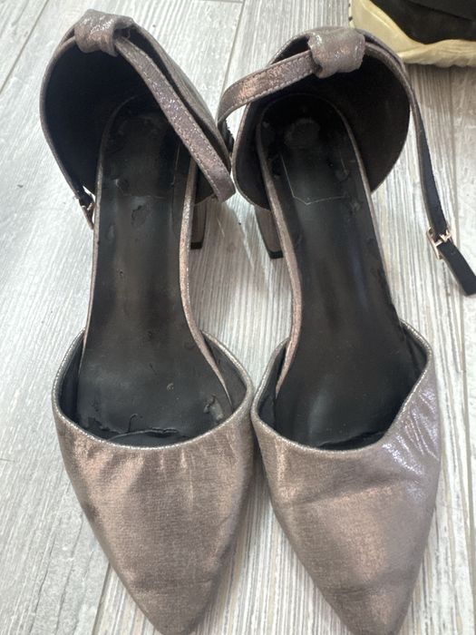 Женские обувииии