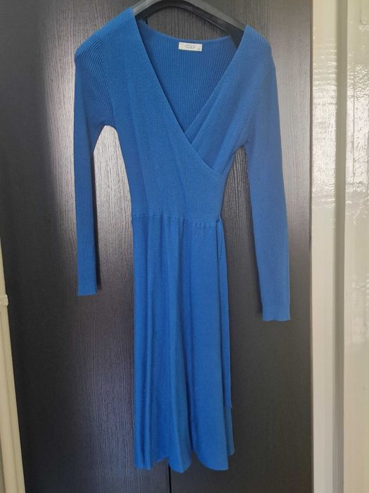 Rochie tricot cu maneca lunga