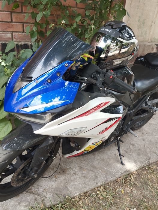 Yamaha R3 срочно 400 куб