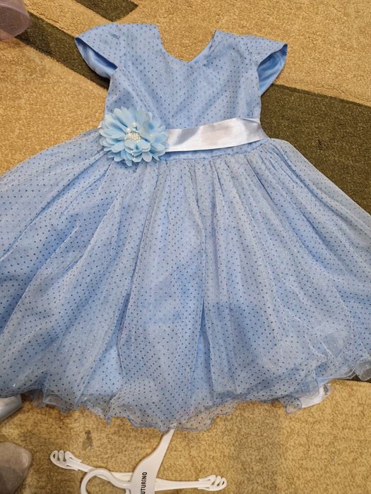 Платье для девочки голубое