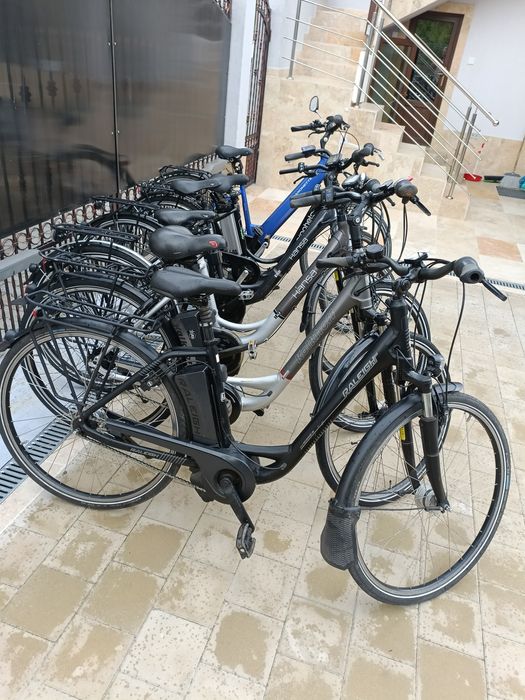 Bicicleta electrica asistata  aluminiu made in germany ,shimano nexux 8 led fata+spate motor central e novation  giant prophete kalkhoff hansa liv