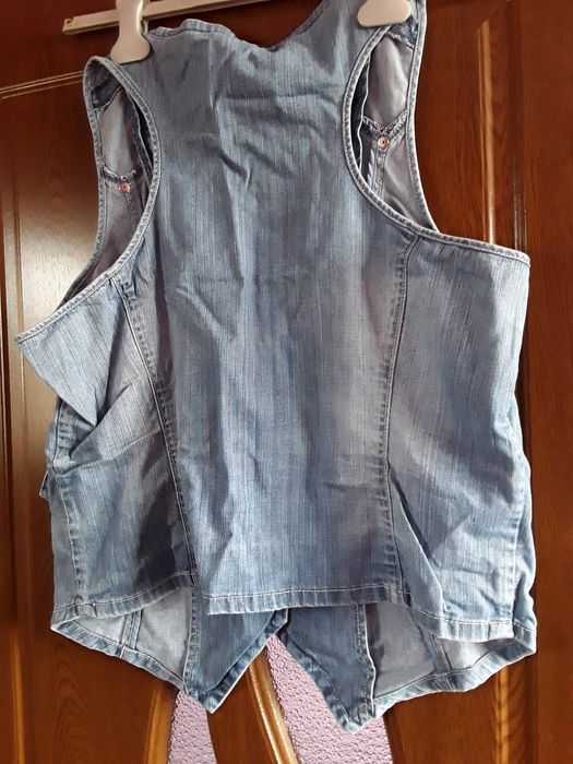 Vând Vestă Dama de Blugi Mărimea XL