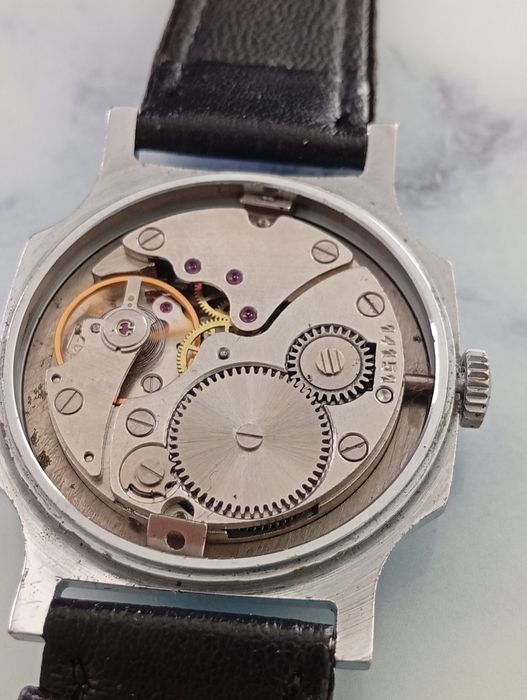 Руски руски мъжки ръчен механичен часовник ПОБЕДА VIKTORIA.