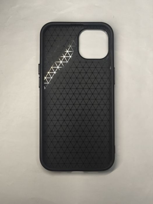 Чехол для смартфона — стильный и прочный