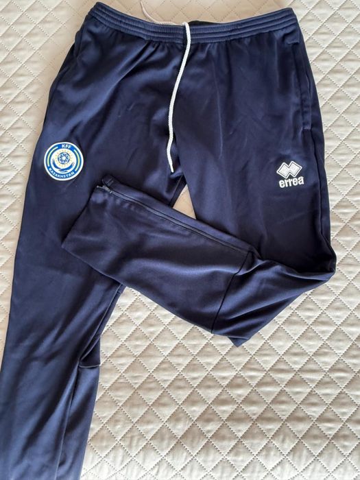 Продам подростковые вещи на мальчика