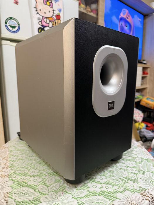 JBL SUB-140 Subwoofer 8”