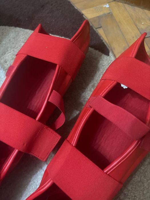 tibiere karate outshock rosii