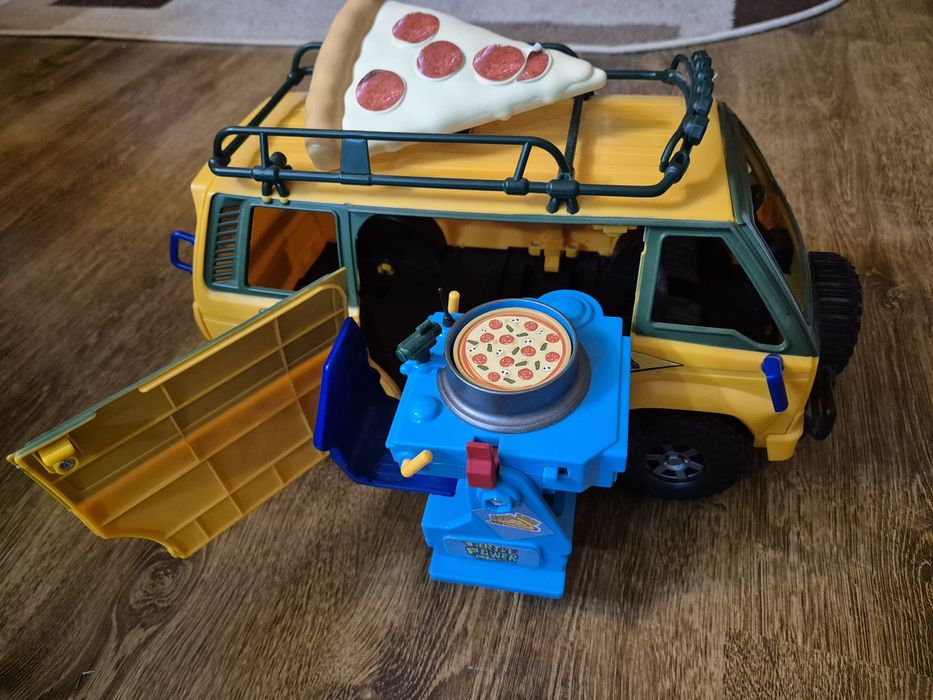 Camioneta pizza Testoasele Ninja