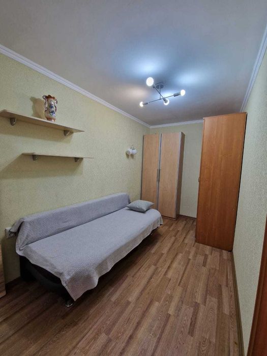 Продам 2 комн Машхур Жусупа 23
