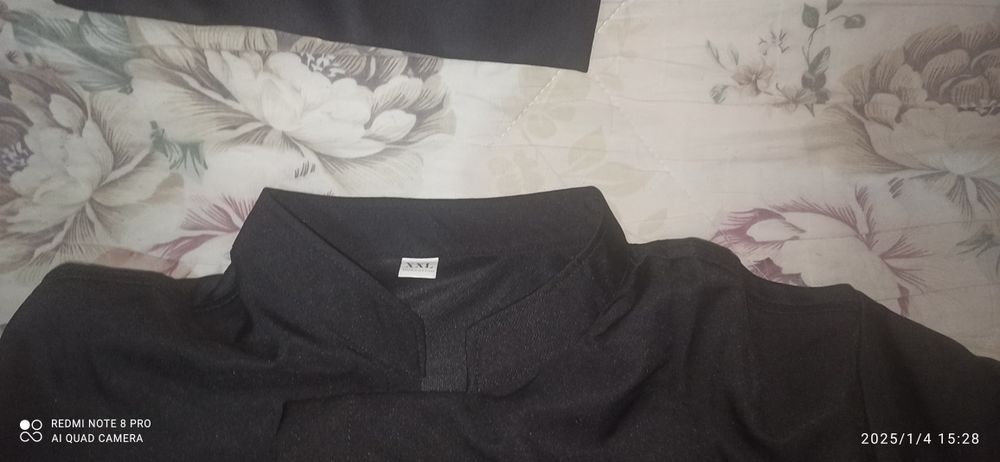 Поварской китель с шапочкой.