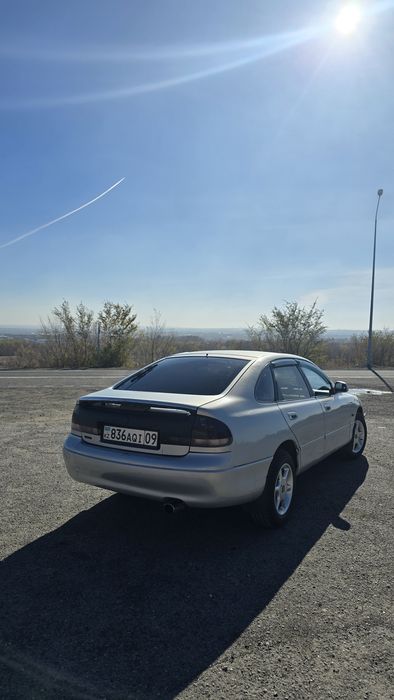 Mazda Cronos 2.0