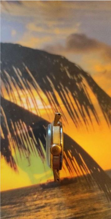 Женские часы Заря. СССР