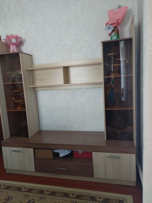 Шкаф для гостиной