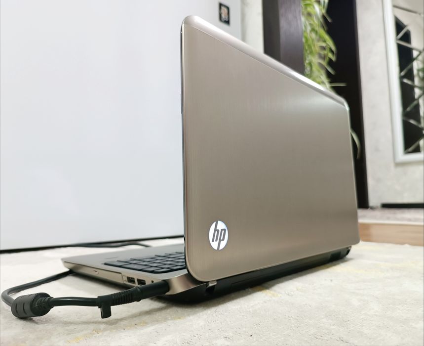НОУТБУК HP i5 / AMD / 500Гб