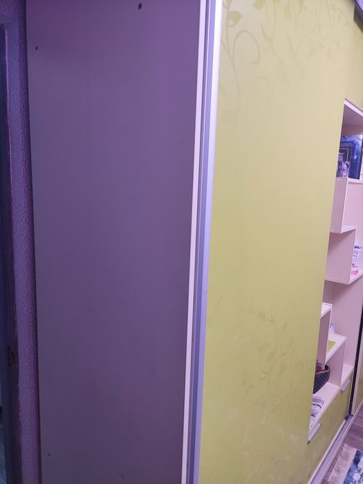 Продам шифоньер в хорошем состоянии