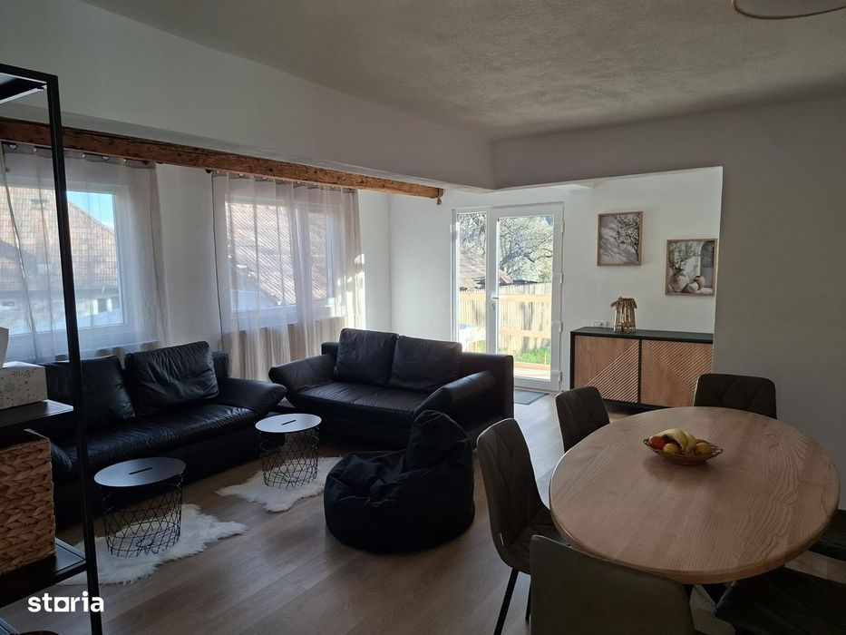 Casa Comarnic cartier ghiosesti + 2000 mp teren