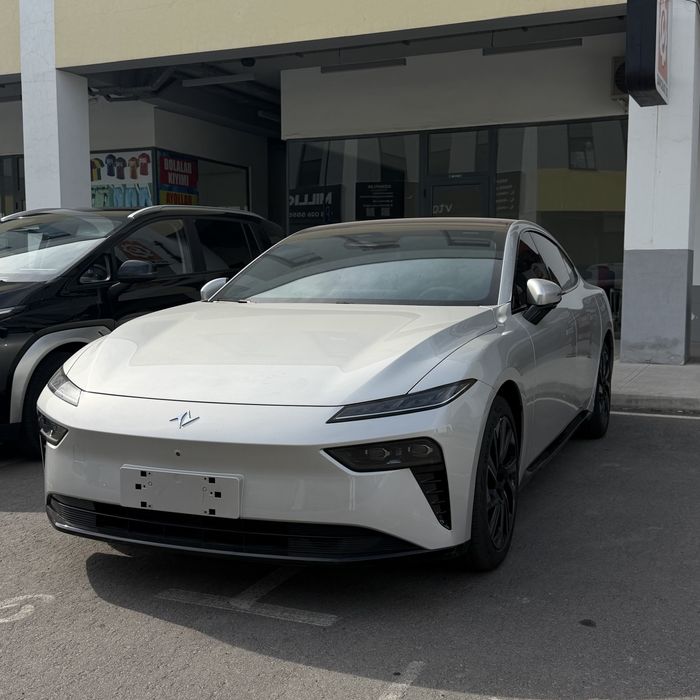 Dong feng 007 Elektr  530 km