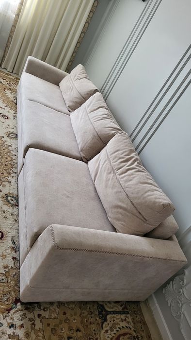 Продаётся диван 340×103