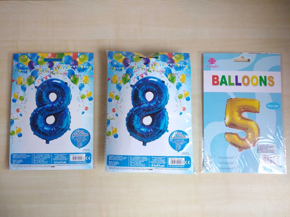 Интерактивна игра Привиденията на Джони Черепа, балони цифри 5 и 8