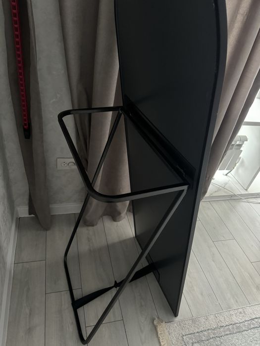 Продается зеркало