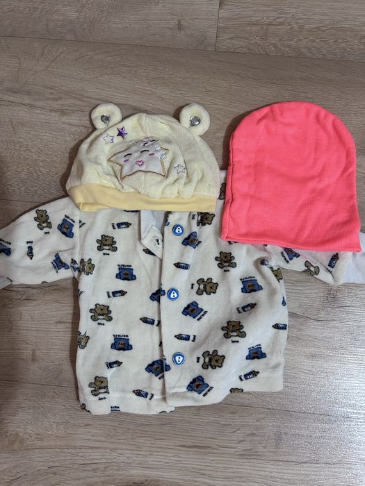 Продам детские вещи