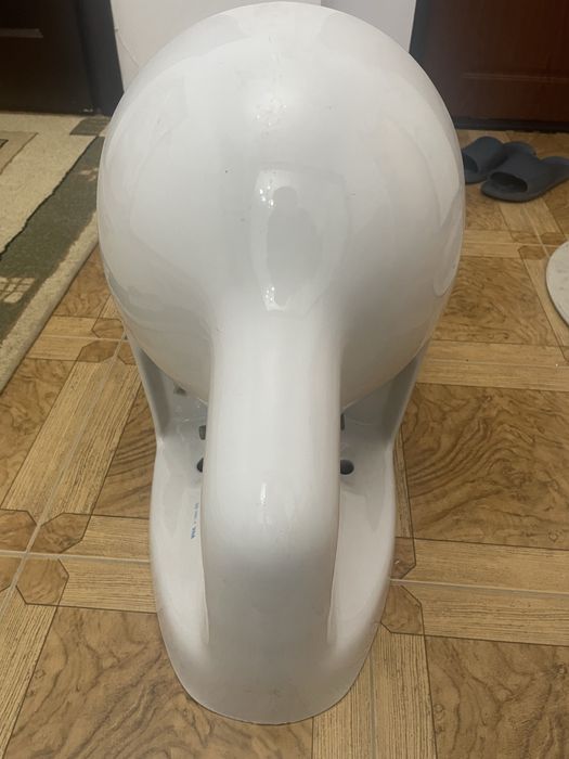 Продам 2 унитаза за 5000 тенге