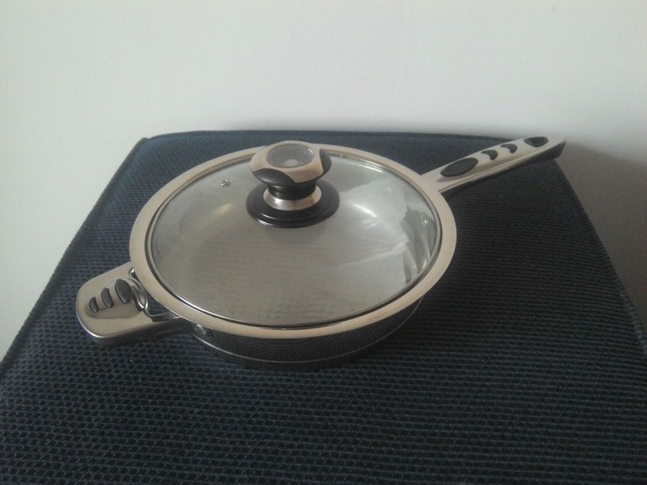 Tigaie minune – 7 straturi  (reducere 170 lei)