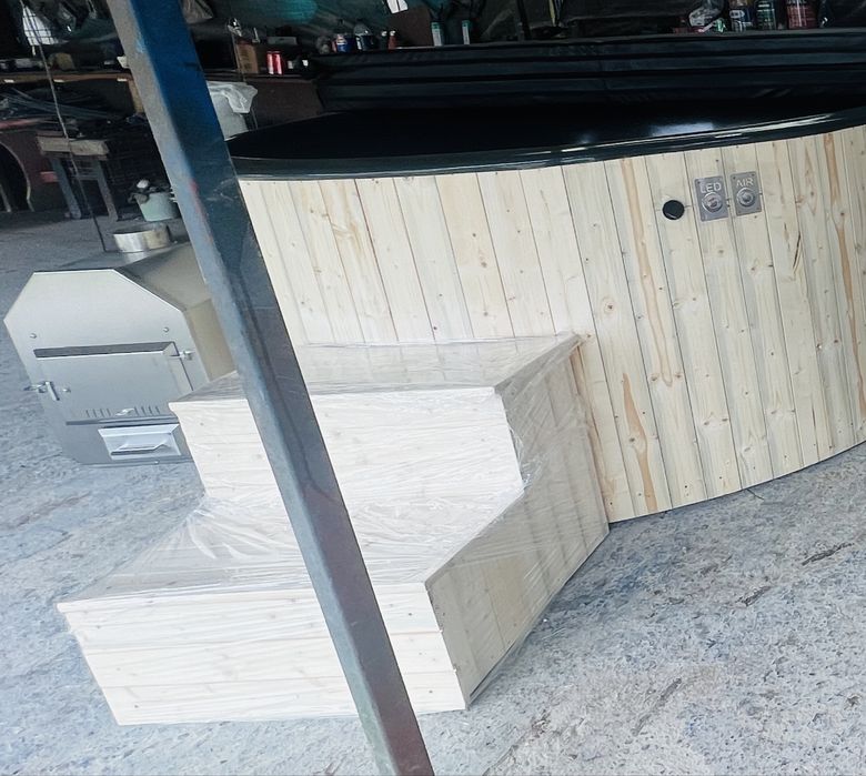 Ciubar XXL din fibra de sticla - 2.25m,10-prs dotari premium-Transport
