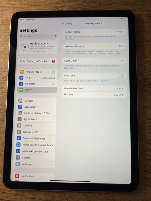 iPad Air M2 128GB перфектен