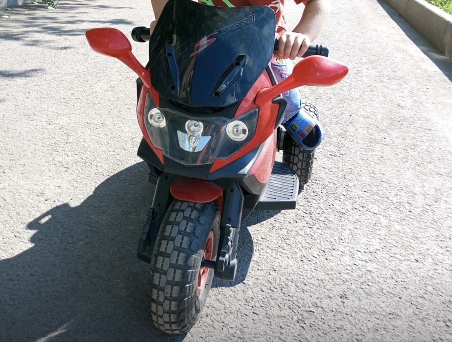 Продам электромотоцикл детский