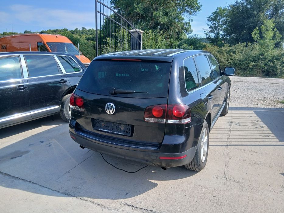 VW Touareg 3.0 TDI V6 ,224 к.с. ,автомат,60 броя на части.