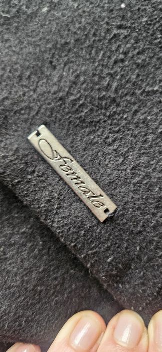 Дамско палто черно с червен пух, размер S36