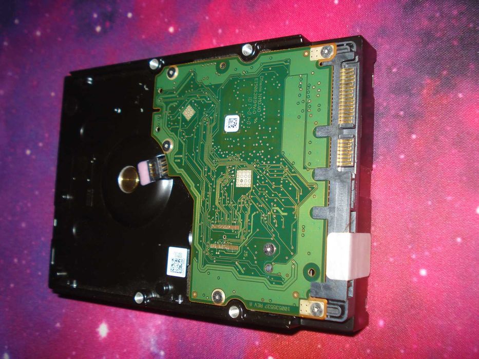 Hard Disk Seagate Barracuda LP 2TB HDD 5900 RPM 32mb ST32000542AS