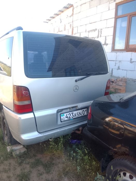 Мерседес Вито срочно продам