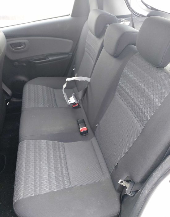 На Части Тойота ярис 1.3 бензин 2015г Toyota