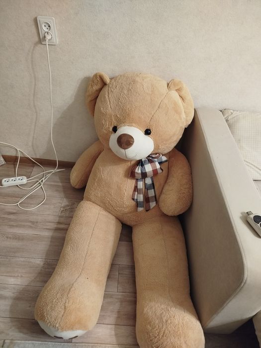 Плюшевый медветь 160 см