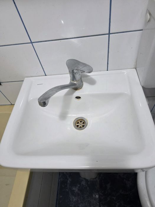 Chiuveta baie si cada