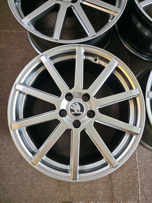 4 Jante Aliaj 5x112 18'' 8J ET 35 57.1 - Dedicate VW Tiguan Passat Golf T-Roc Touran Sharan / Skoda Octavia Superb Yeti Kodiaq Karoq JANTE NOI !